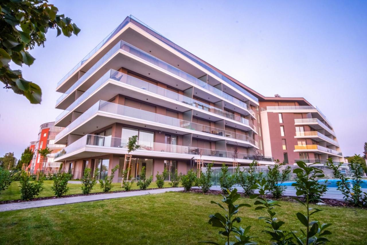 Myflat Coral Beach Apartment Siófok Exteriér fotografie